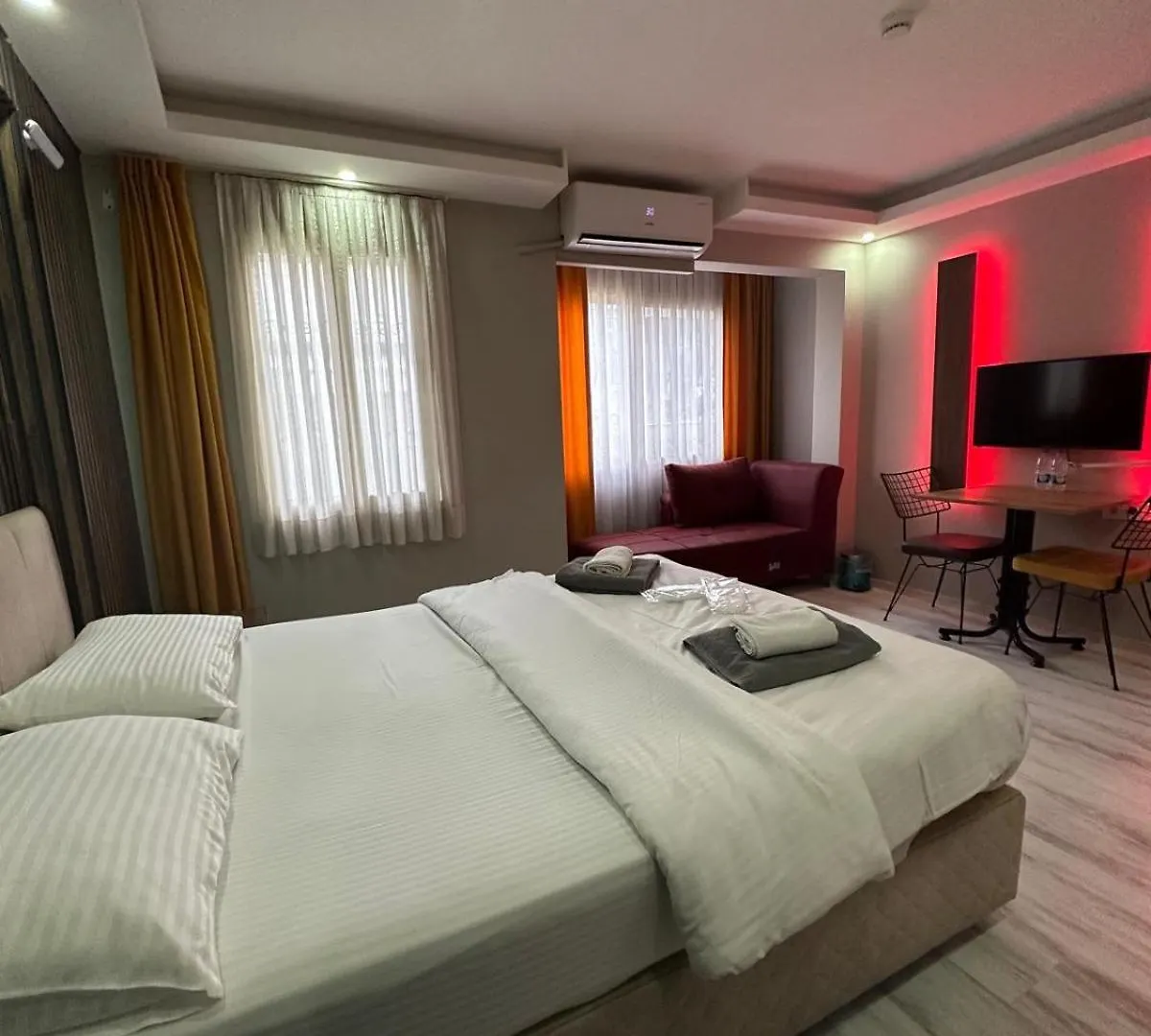 ホームステイ Vero Hotel イズミル トルコ